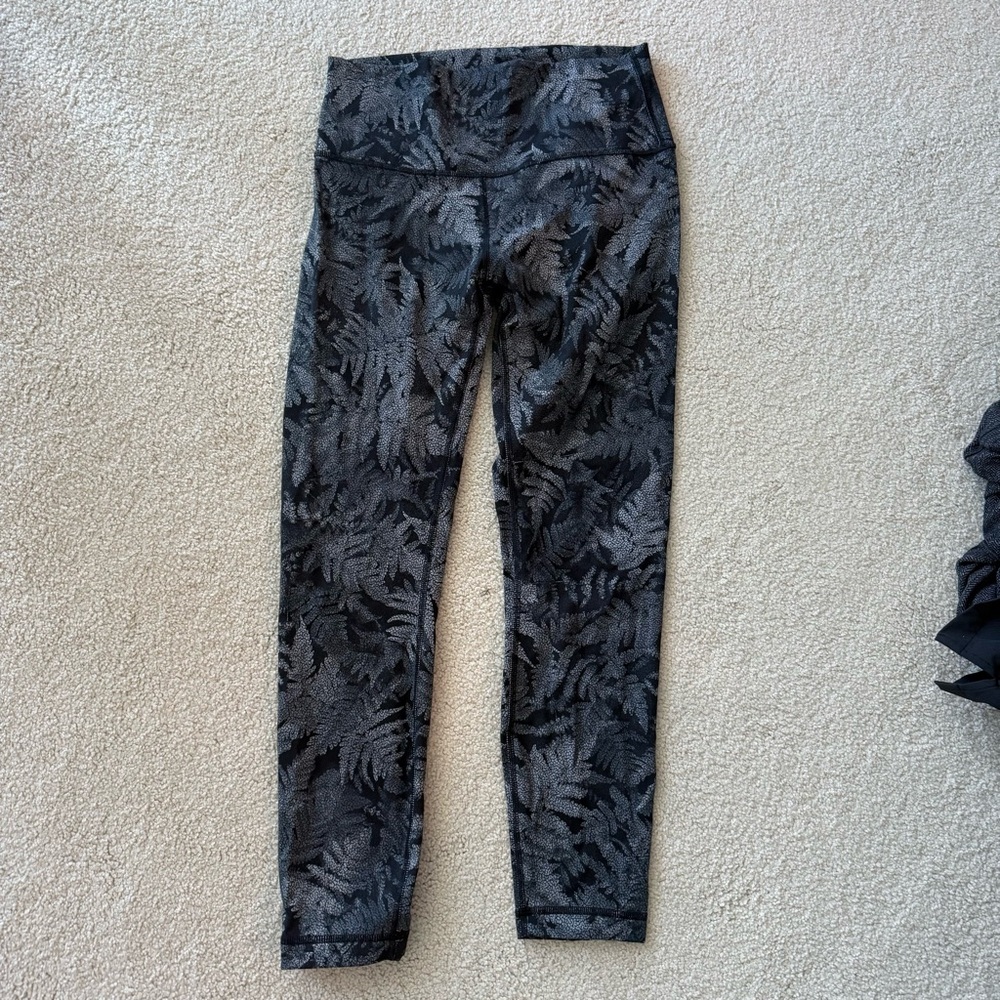 Lululemon Wunder Under High Waist 7/8 Leggings EUC